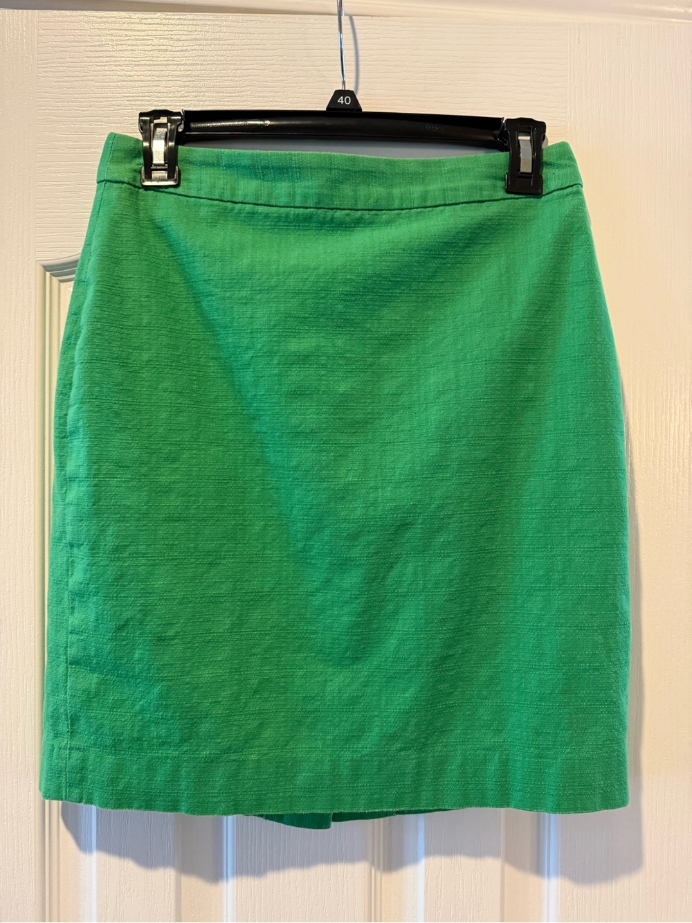 Banana Republic Green Pencil Skirt - Kelly Green - Size 2 Petite